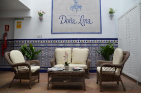 Отель Hotel Doña Lina  Севилья
